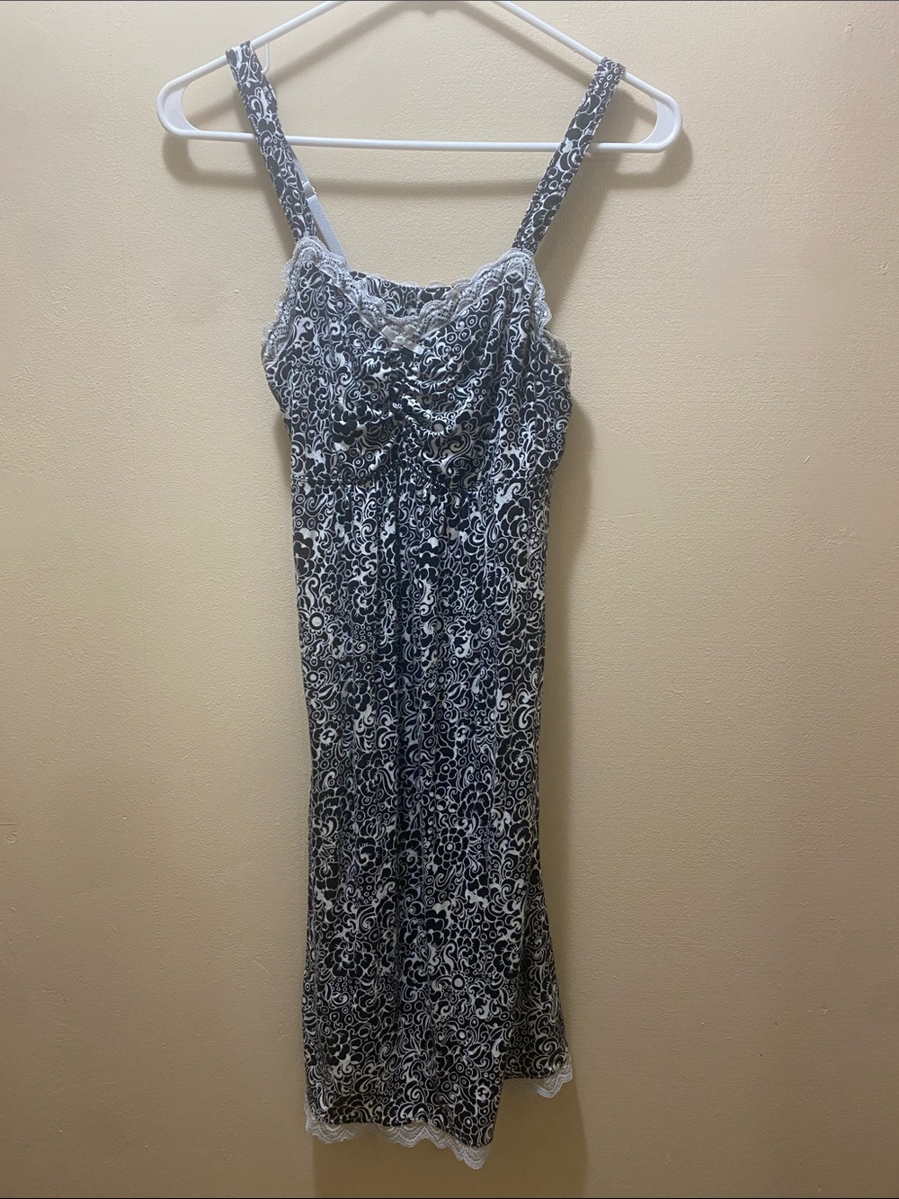 Soma Black and White Printed Chemise Slip Dress Nightgown Medium Scalloped Trim